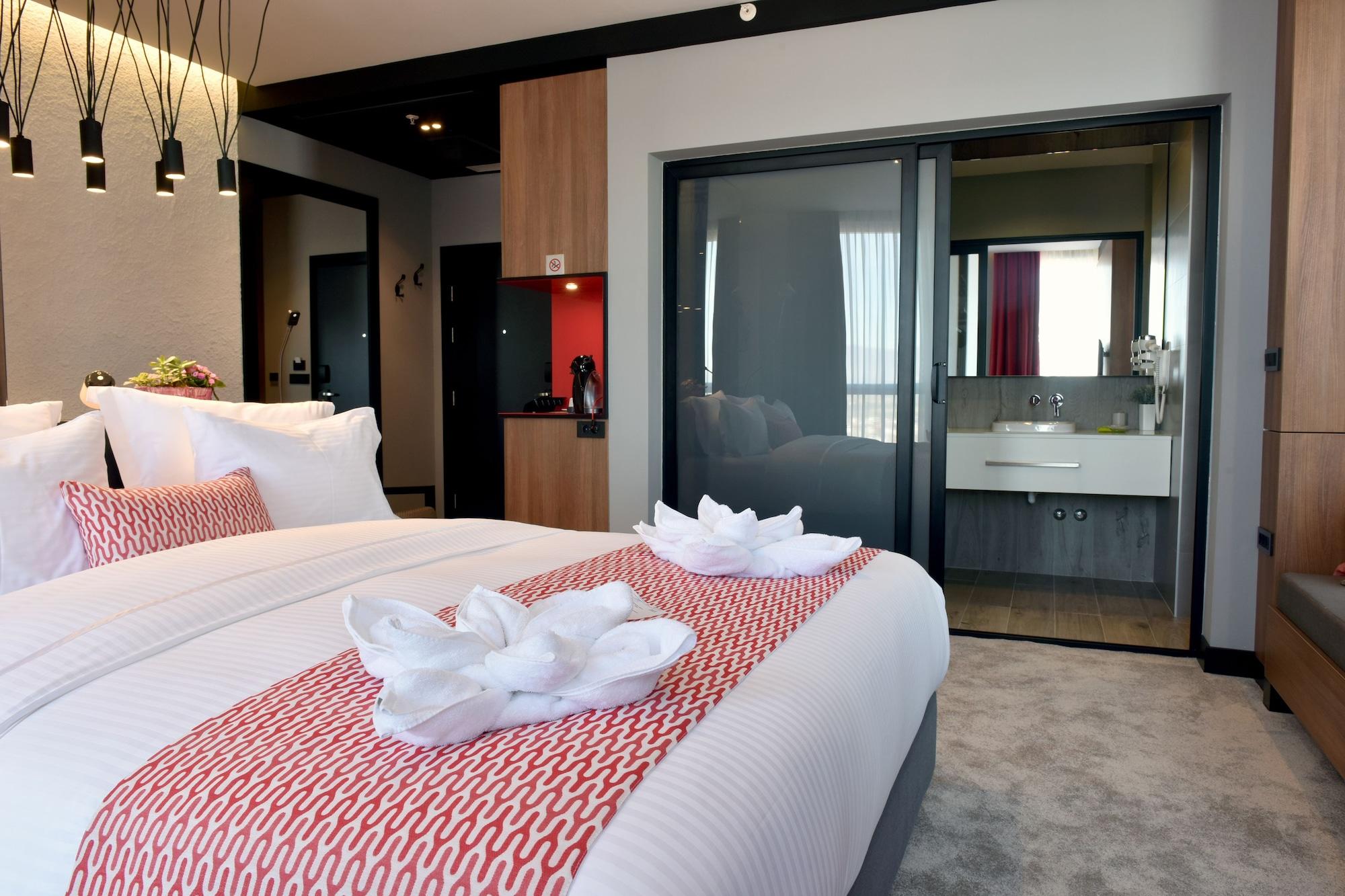 Hotel Panoramika Design&Spa Skopje Bagian luar foto
