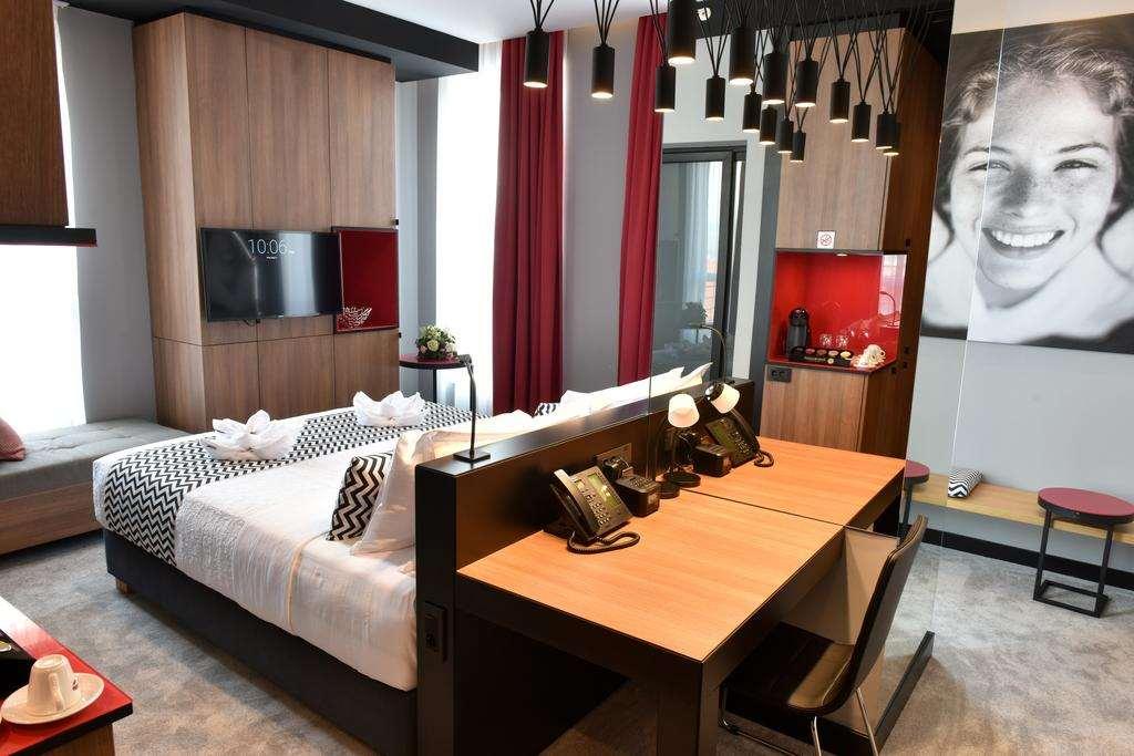 Hotel Panoramika Design&Spa Skopje Ruang foto